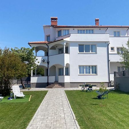 Villa Mara Pola Esterno foto