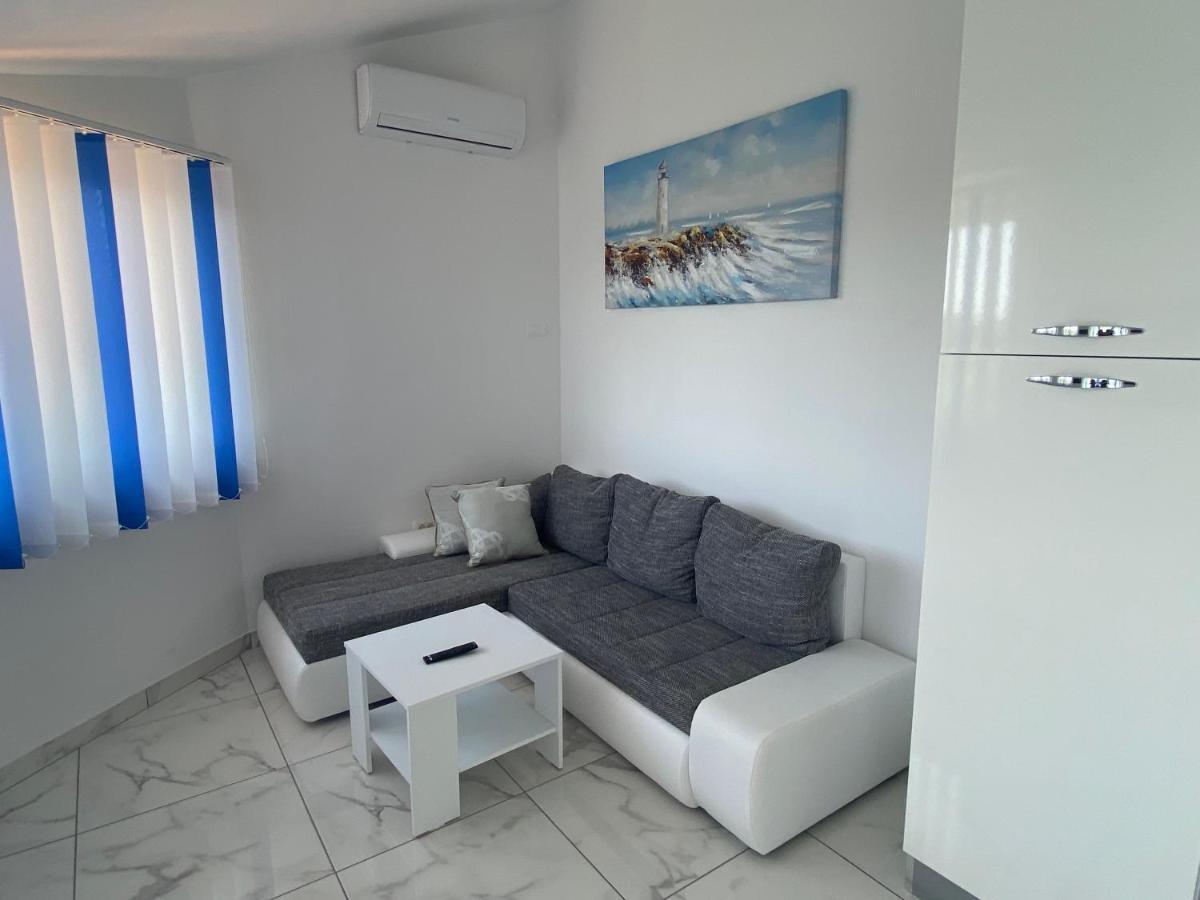 Villa Mara Pola Esterno foto