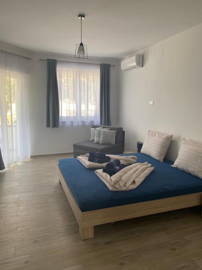 Villa Mara Pola Esterno foto