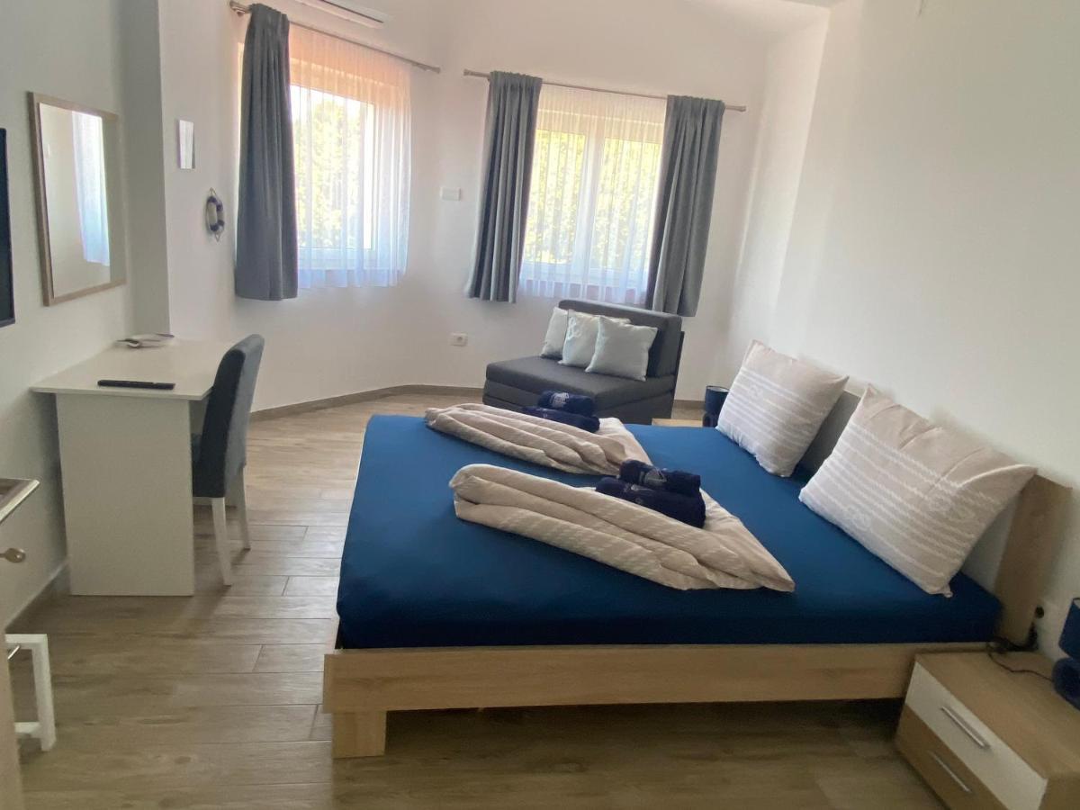 Villa Mara Pola Esterno foto