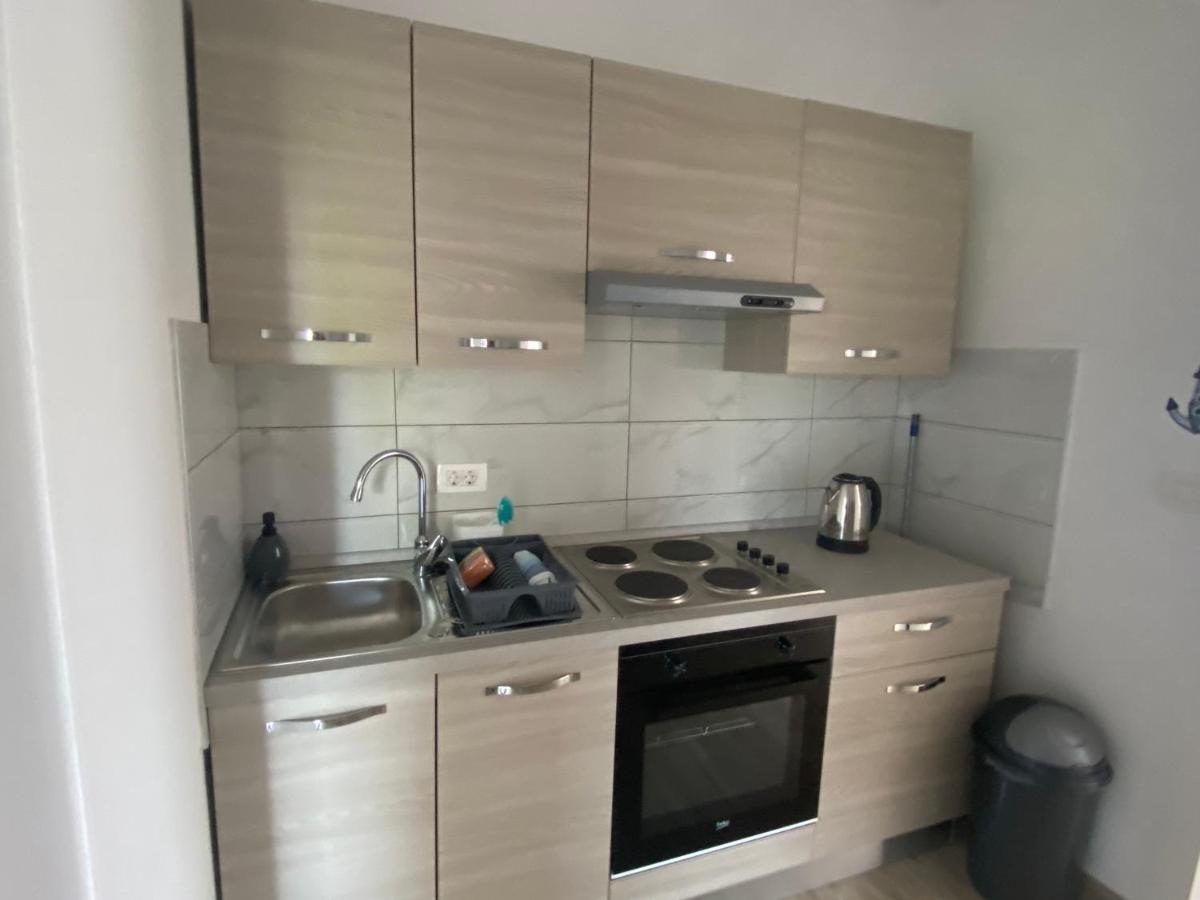 Villa Mara Pola Esterno foto