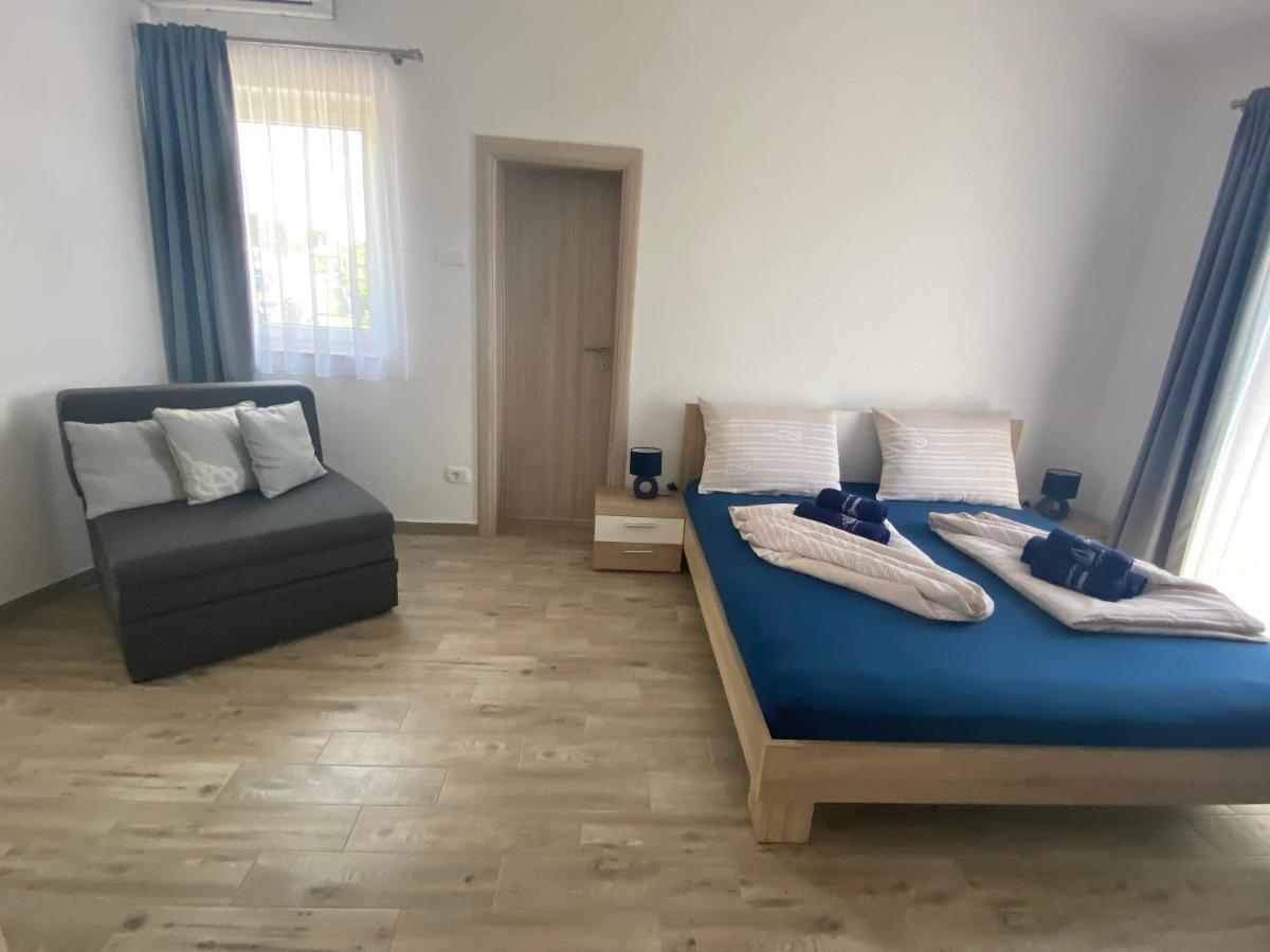 Villa Mara Pola Esterno foto